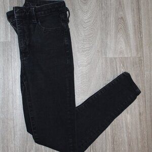 "Dream Jean" American Eagle Skinny Jeans - 2 Short